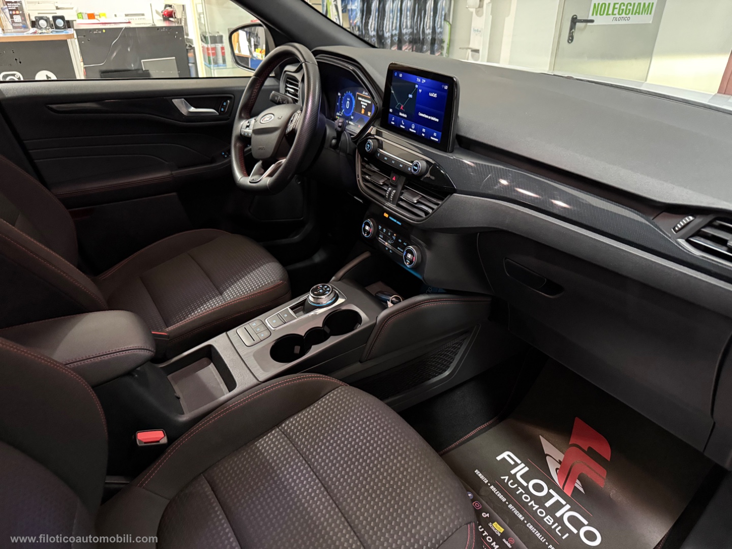 Kuga 1.5 EcoBlue 120 CV aut. AUTOCARRO ST-Line 2WD DIESEL AUTOCARRO N1 DETRAIBILE - immagine 26
