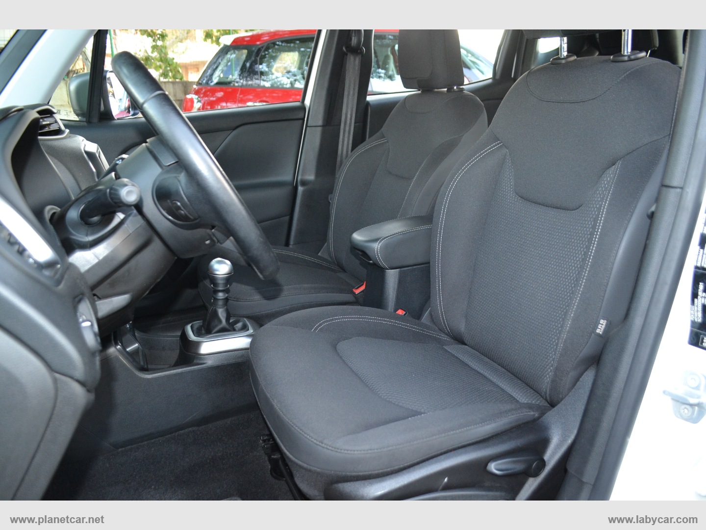 Renegade 1.6 Mjt 120CV Limited - immagine 26