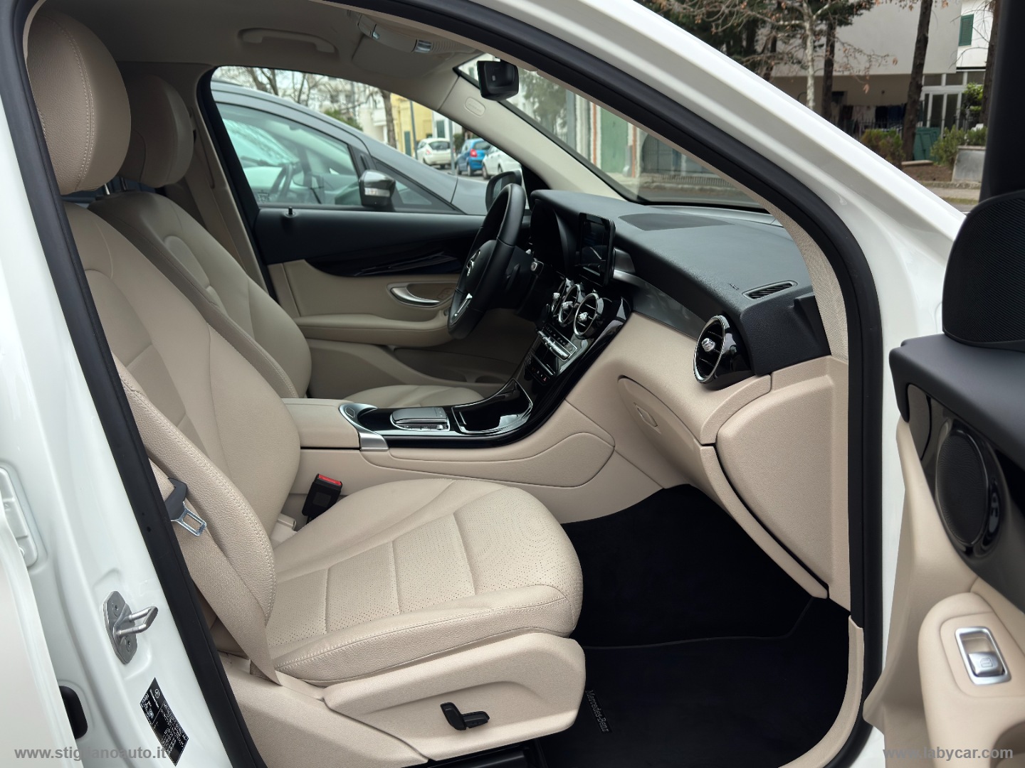 GLC 200 d 4Matic Executive - immagine 26