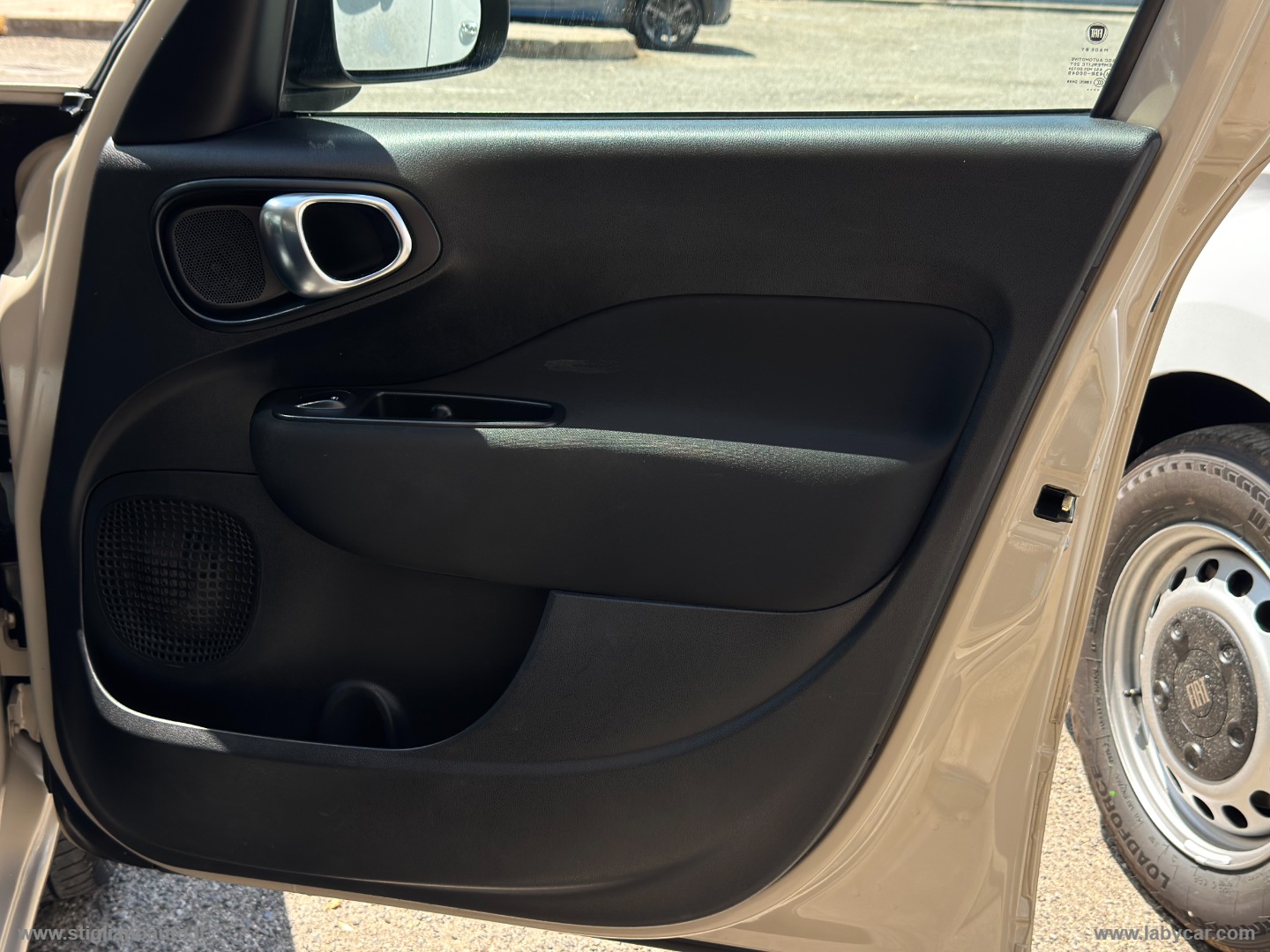 500L 1.3 MJT 95 CV Pop Star - immagine 26