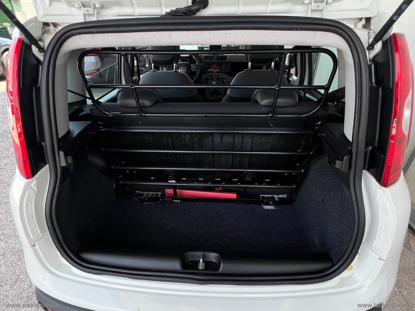 Panda 1.2 Easy Van 4 posti +IVA - immagine 26