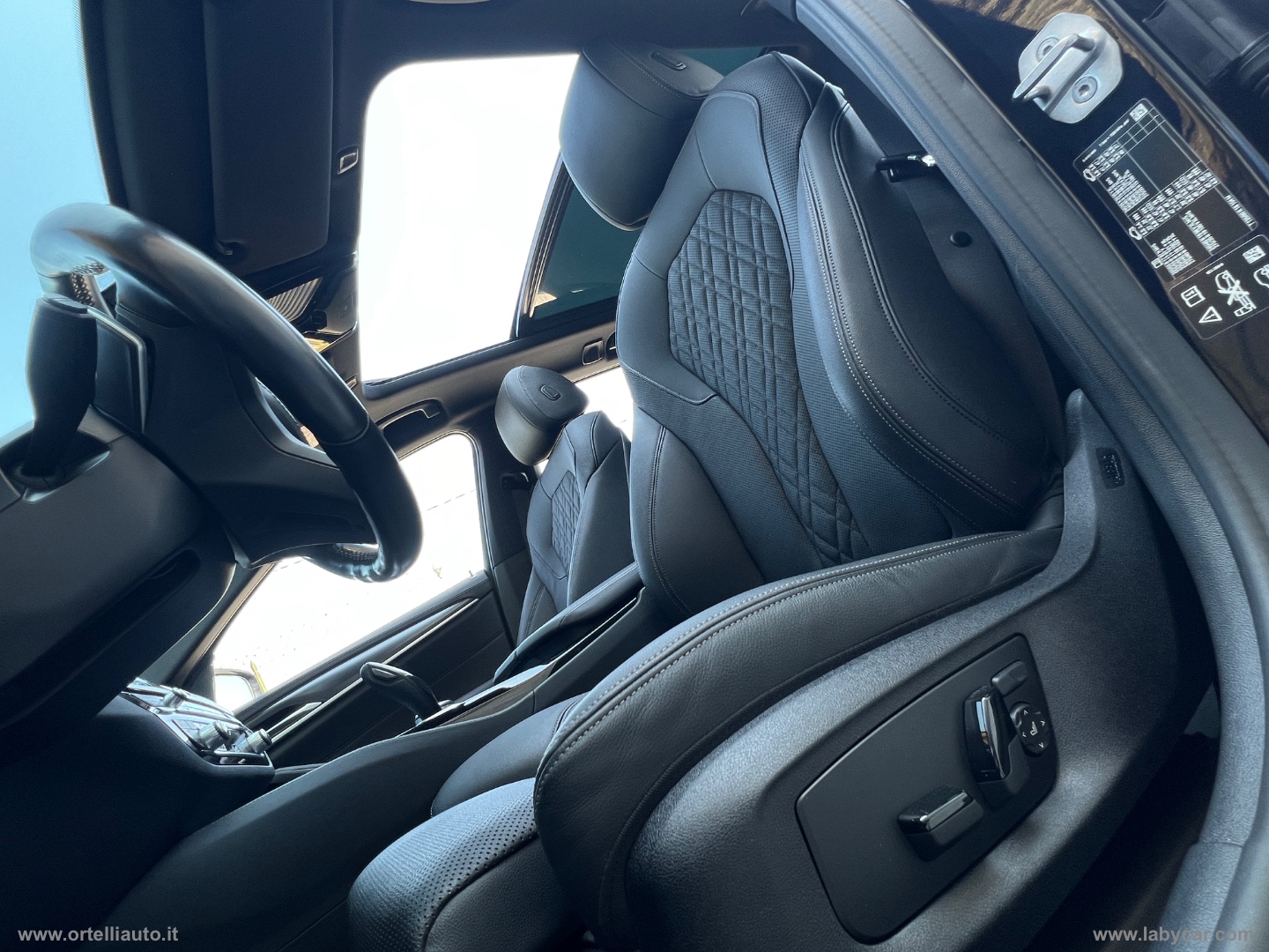 530d 48V xDrive Touring Msport M SHADOW LINE+TETTO APR. - immagine 26