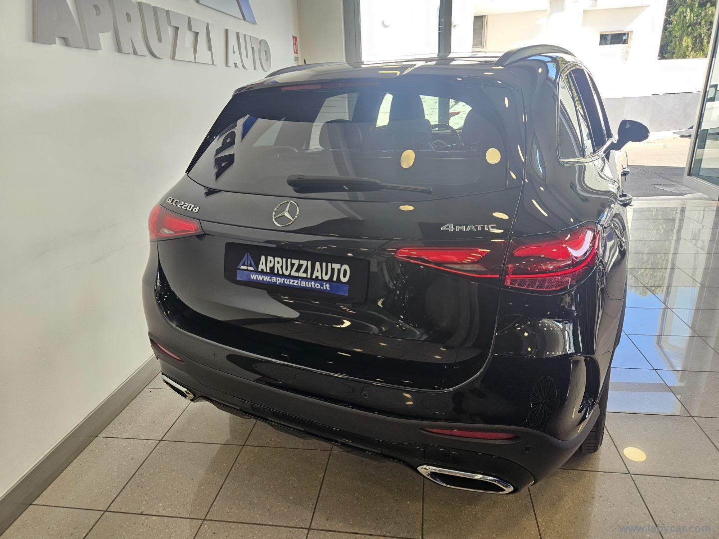 GLC 220 d 4Matic AMG Line Premium - immagine 26