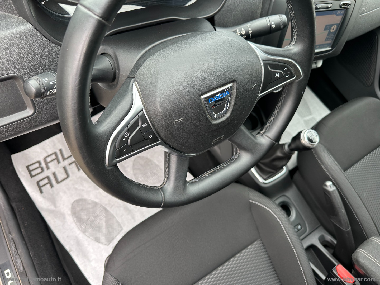 Duster 1.5 dCi 8V 110 CV 4x2 Prestige - immagine 26