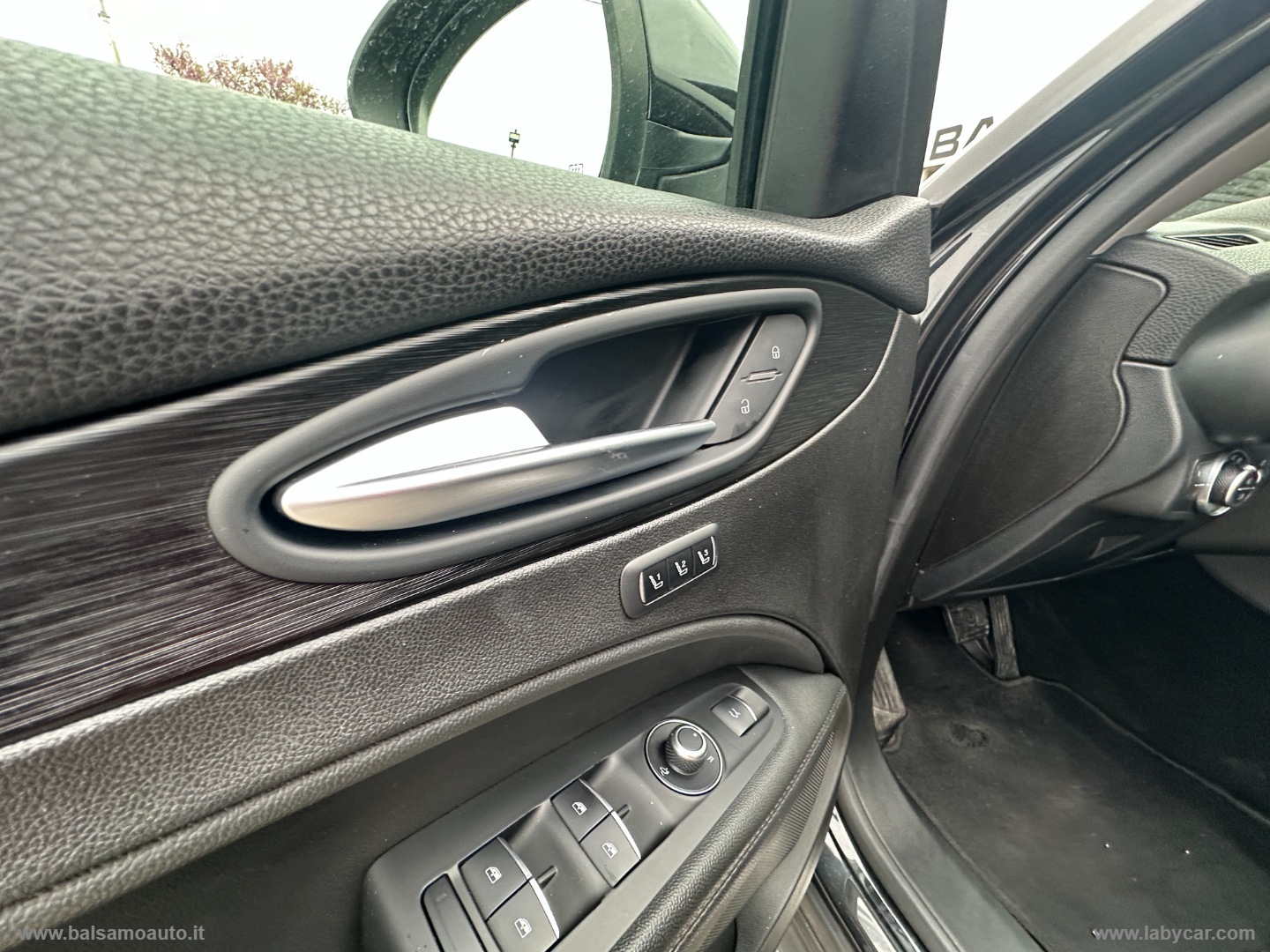 Stelvio 2.2 T.diesel 210 CV AT8 Q4 Super - immagine 26