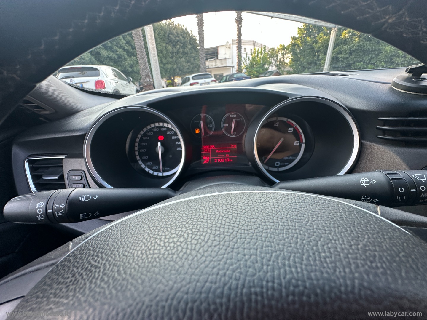 Giulietta 1.6 JTDm-2 105 CV Distinctive - immagine 26