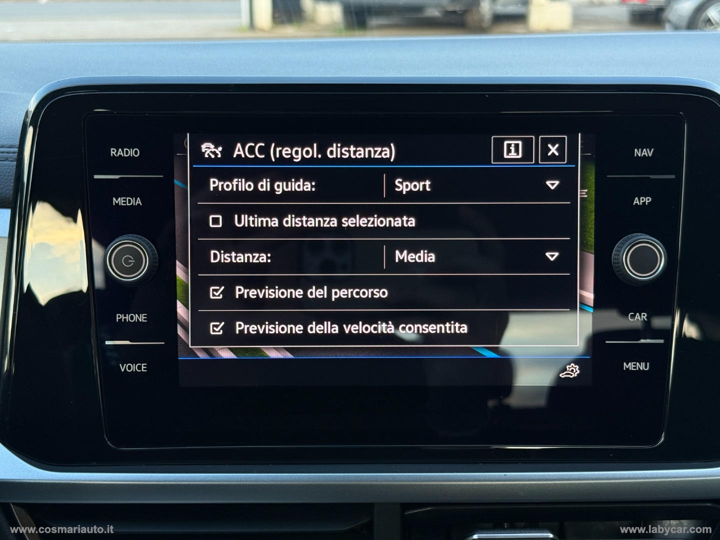 T-Roc 2.0 TDI SCR 150 CV DSG Style - immagine 26