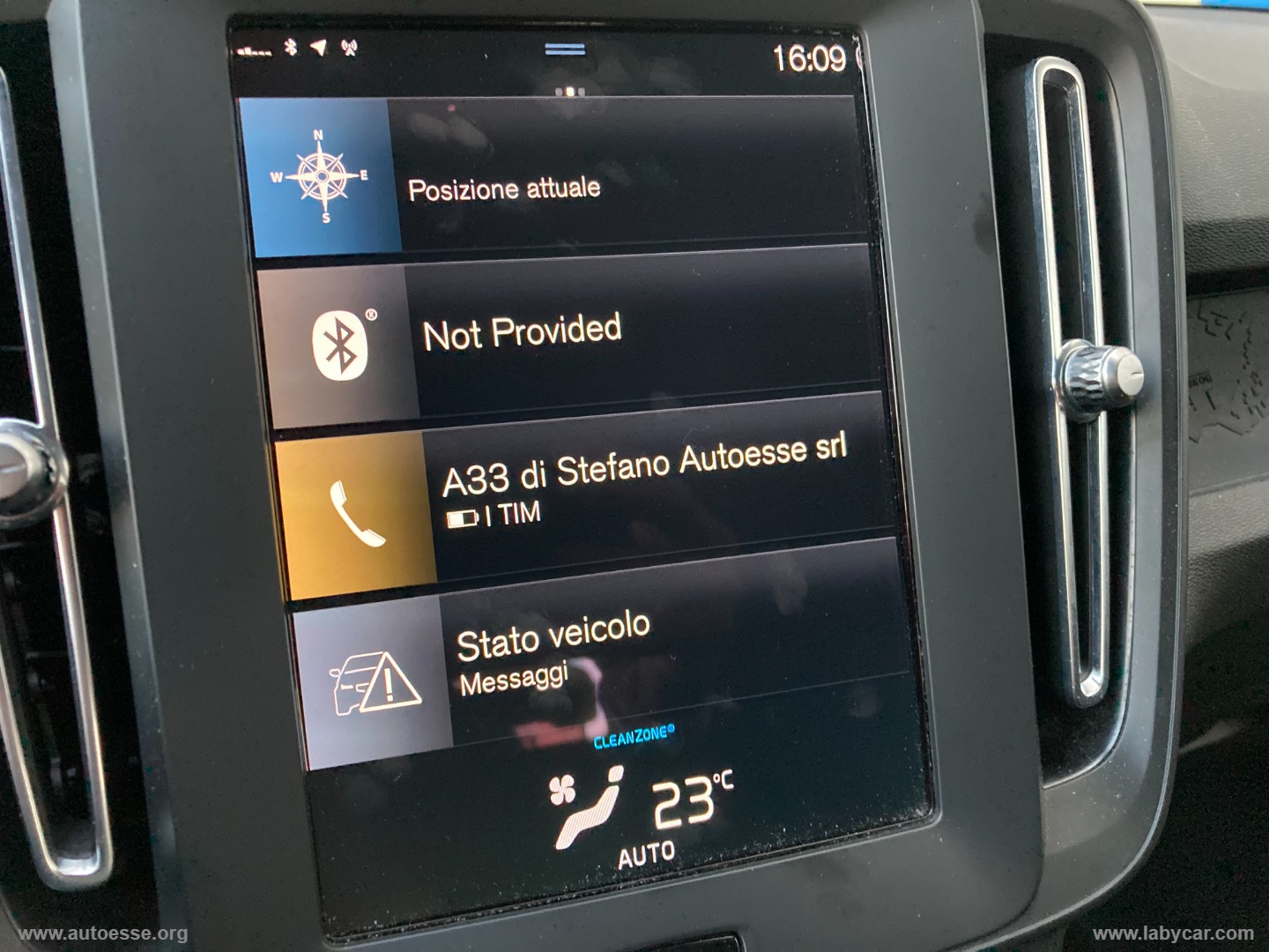 XC40 T2 automatico Essential - immagine 26