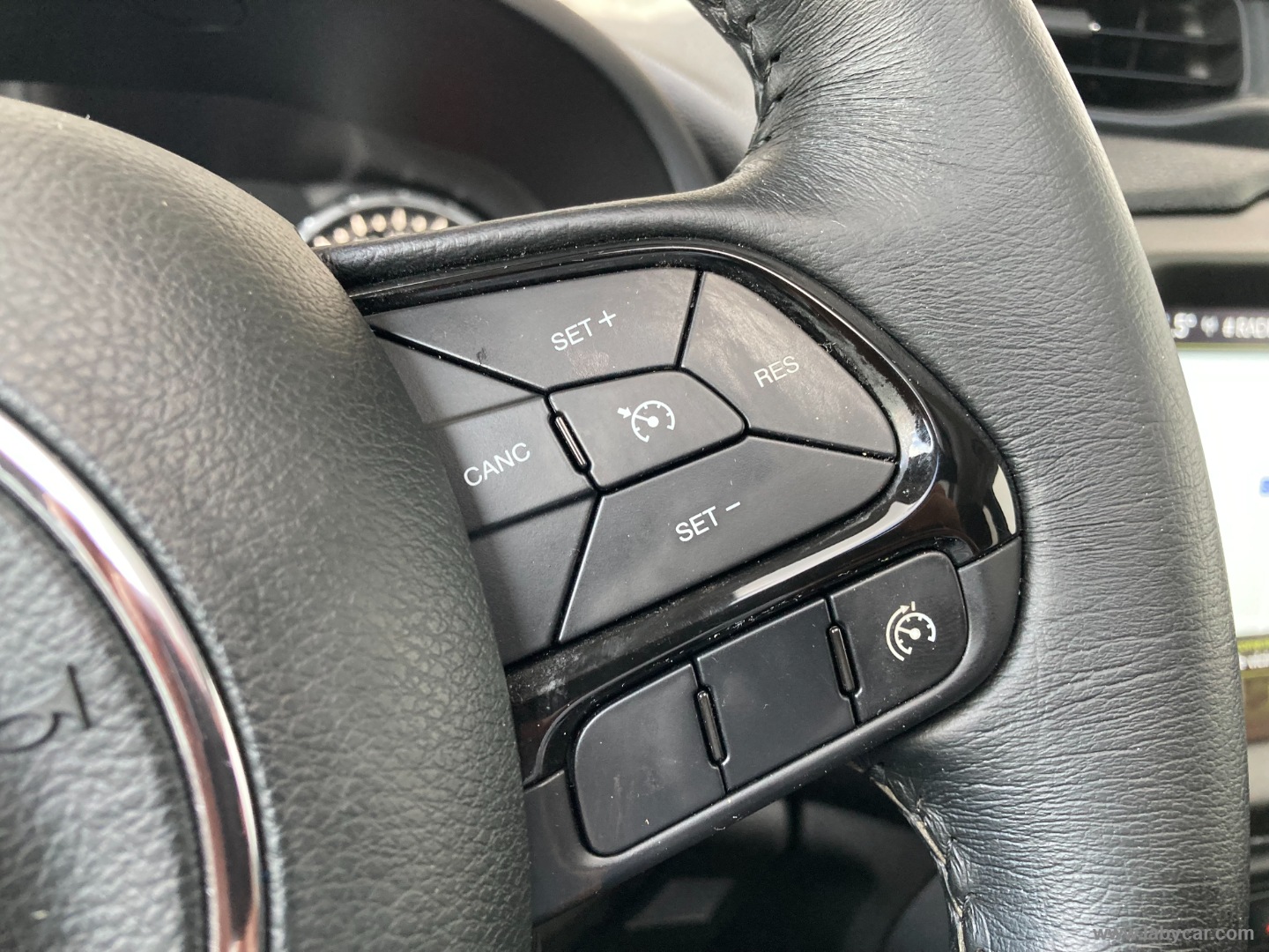 Renegade 1.0 T3 Limited - immagine 26