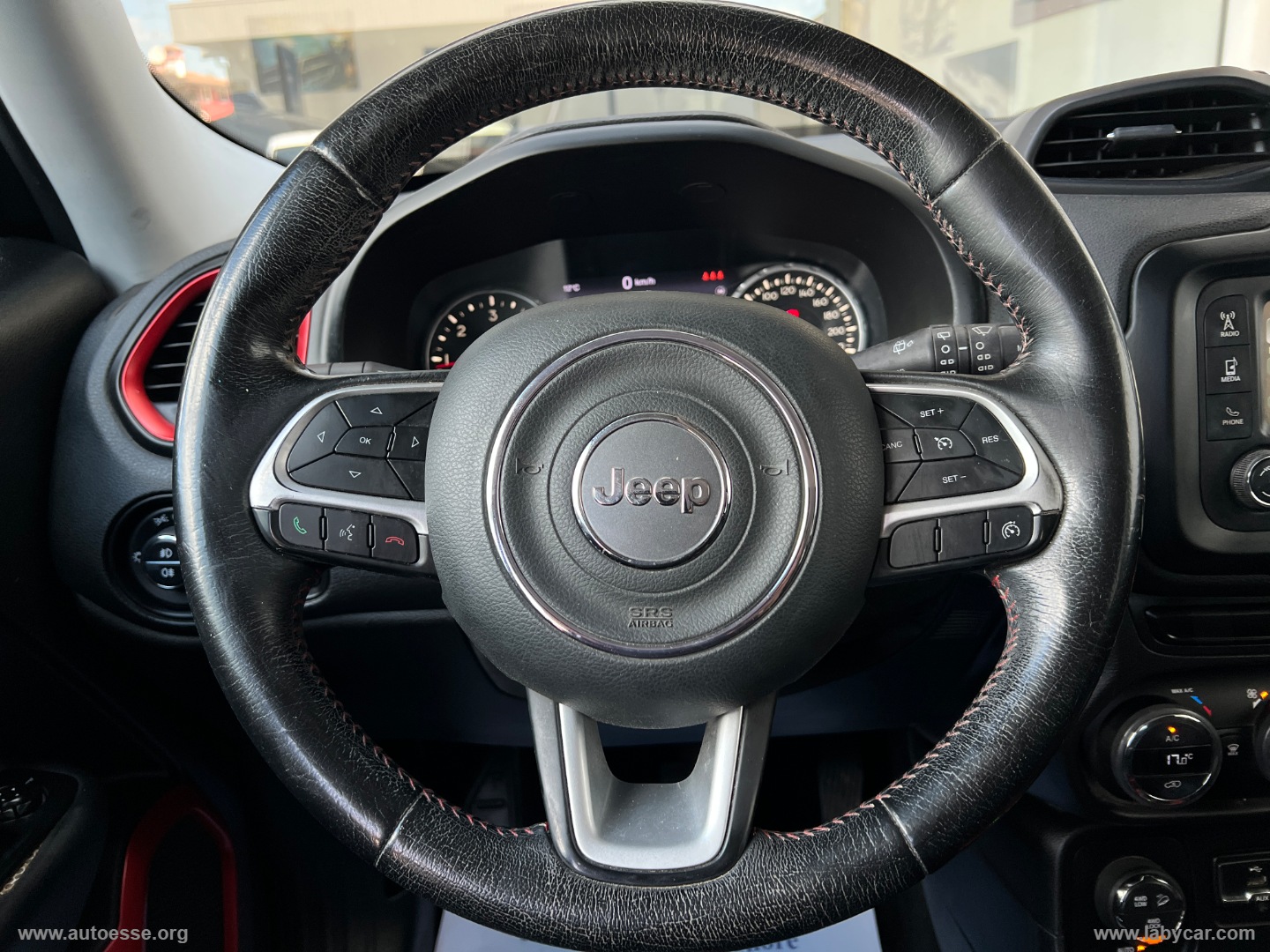 Renegade 2.0 Mjt 170CV 4WD AUT. TRAILHAWK - immagine 26