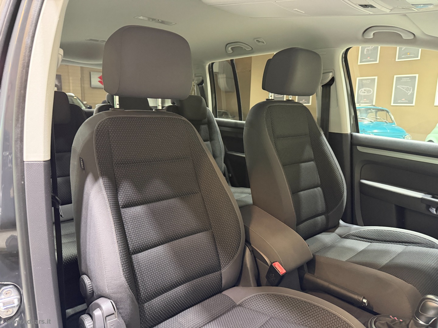Touran 2.0 TDI 150 CV DSG Business BMT - immagine 26
