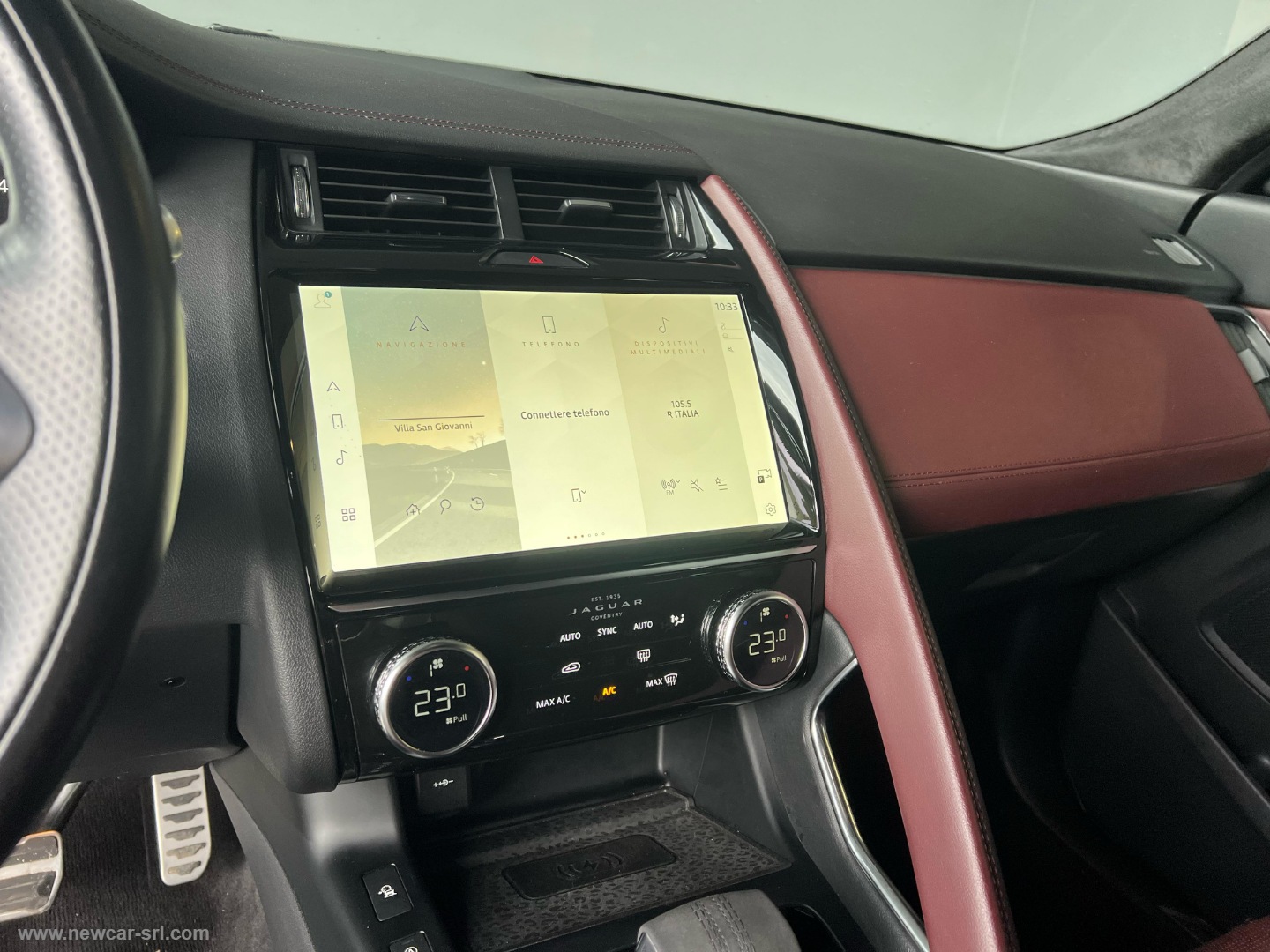 E-Pace 2.0D I4 163 CV AWD Auto - immagine 26