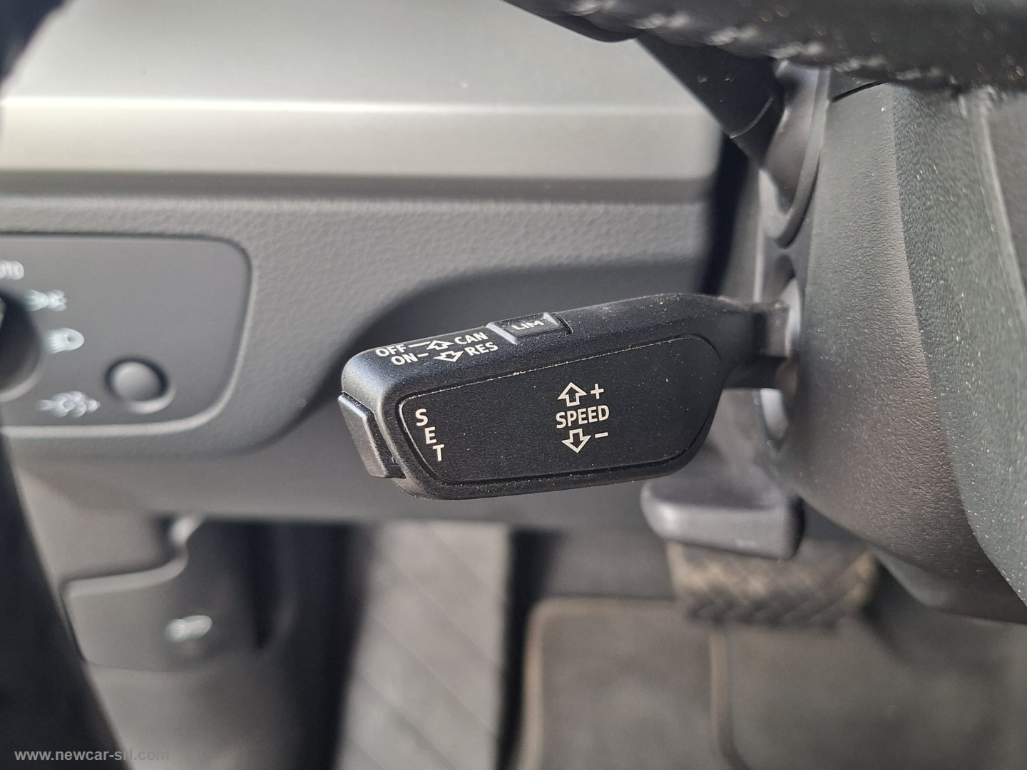 Q5 30 TDI S tronic Sport - immagine 26