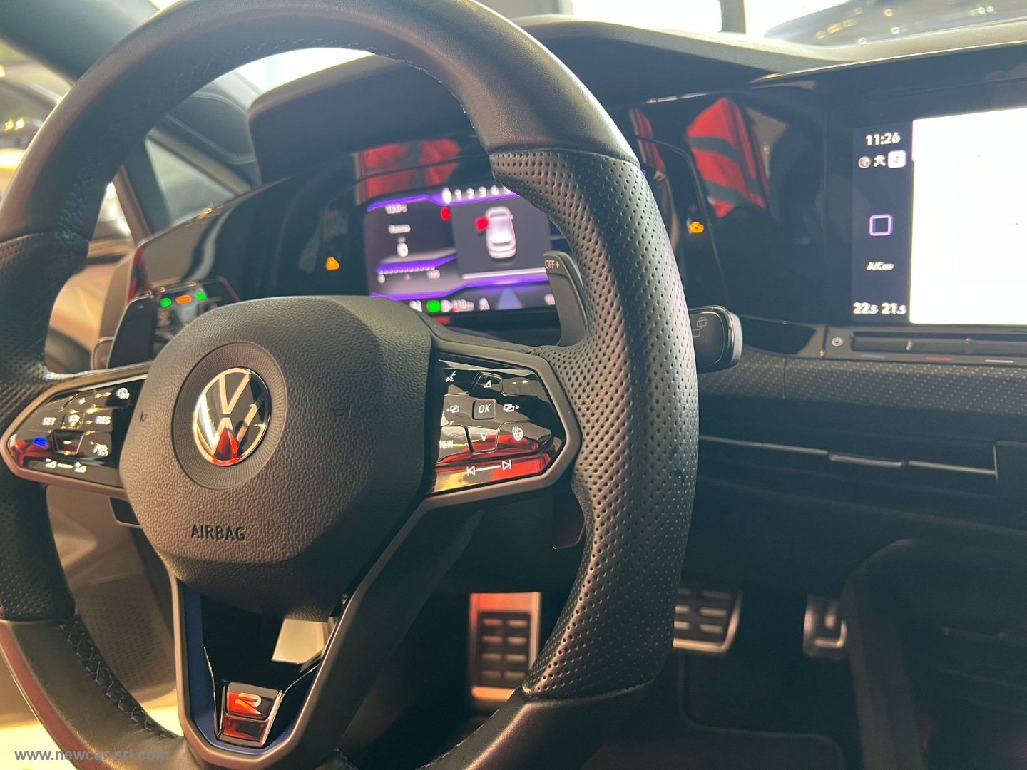 Golf 2.0 TSI R DSG 4Motion - immagine 26