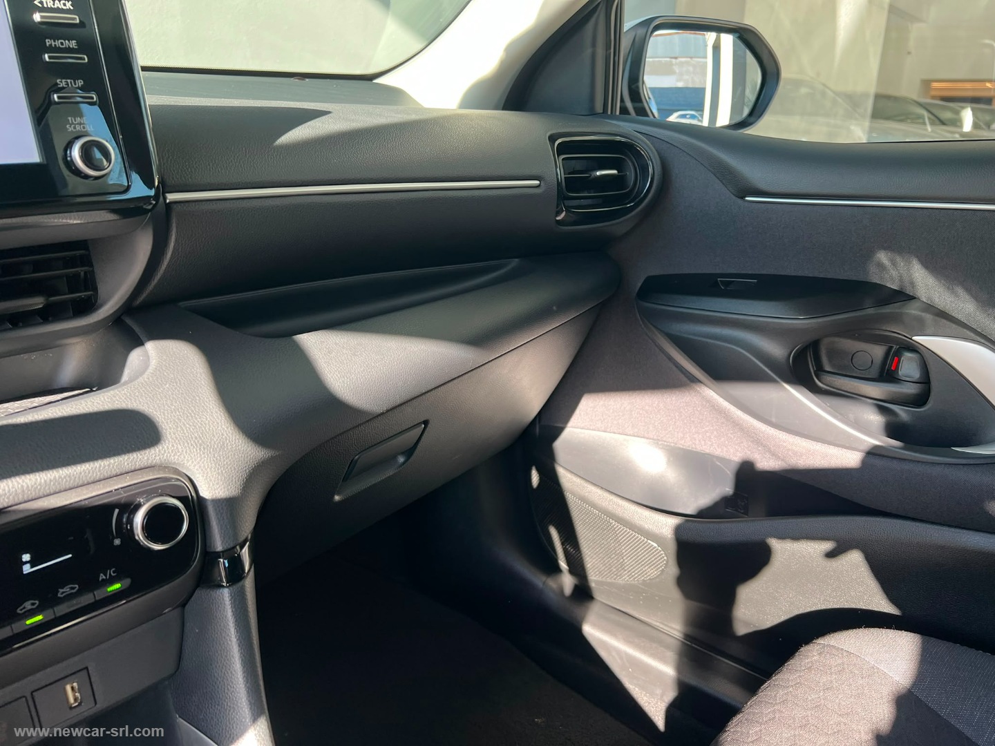 Yaris 1.5 Hybrid 5p. Business - immagine 26