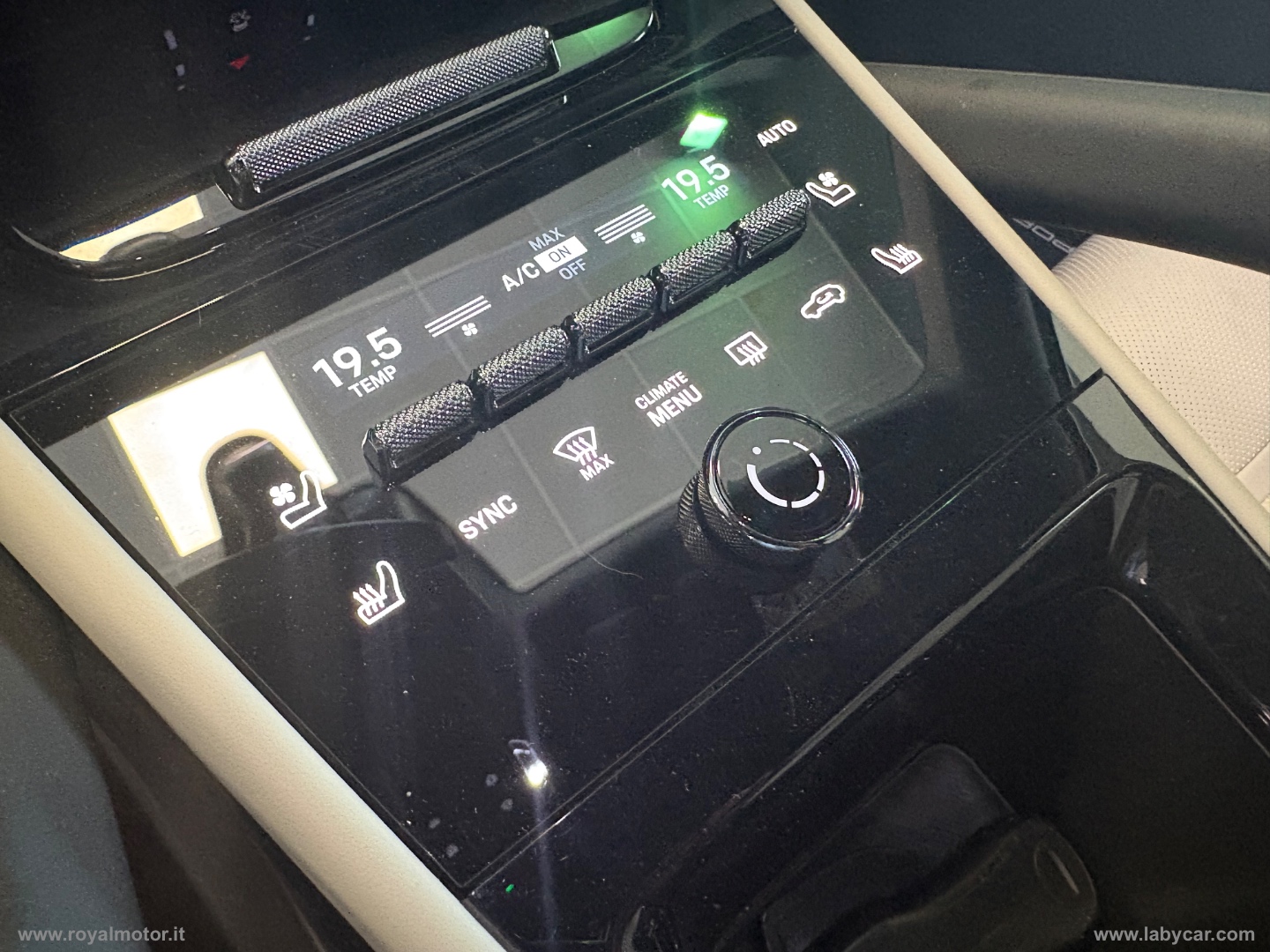 Cayenne Coup? 3.0 V6 E-Hybrid - immagine 26
