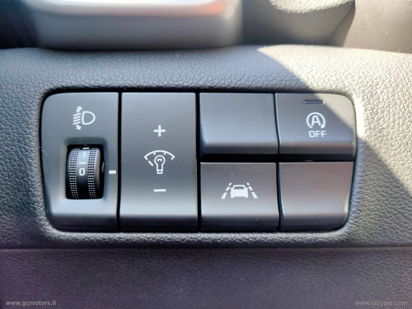 Kia Sportage Sportage 1.6 CRDI DCT7 2WD M.H. Black E. - Immagine 26