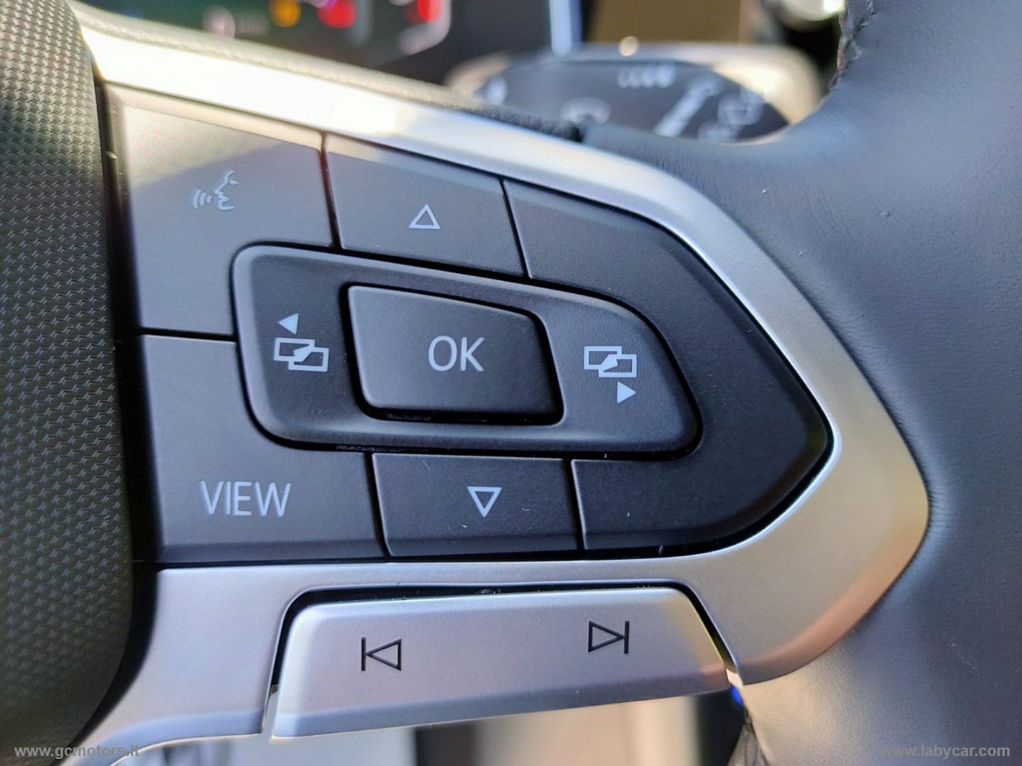 Volkswagen Taigo Taigo 1.0 TSI 115 CV R-Line - Immagine 26