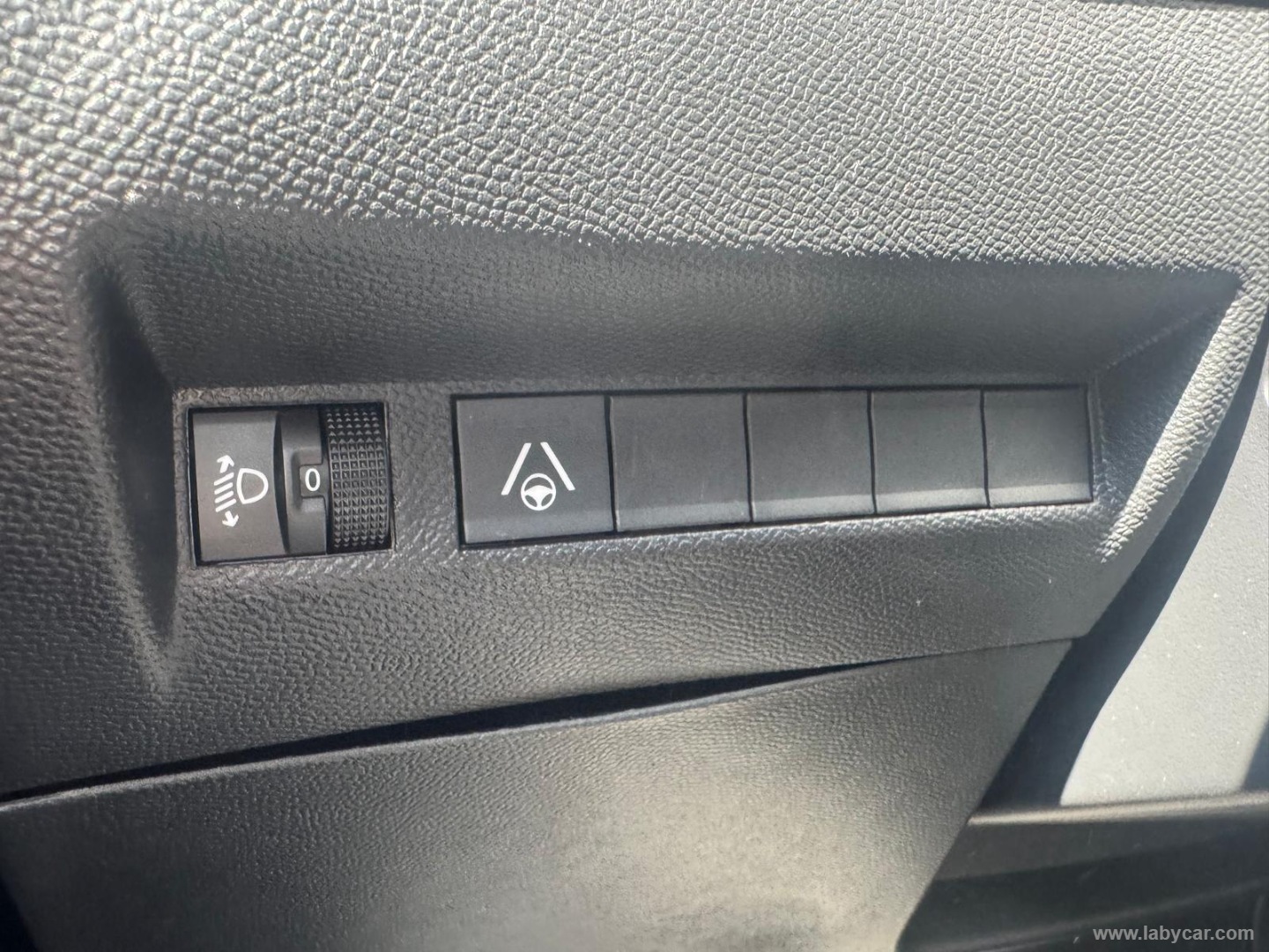 Peugeot 2008 PureTech 130 S&S EAT8 Allure - Immagine 26
