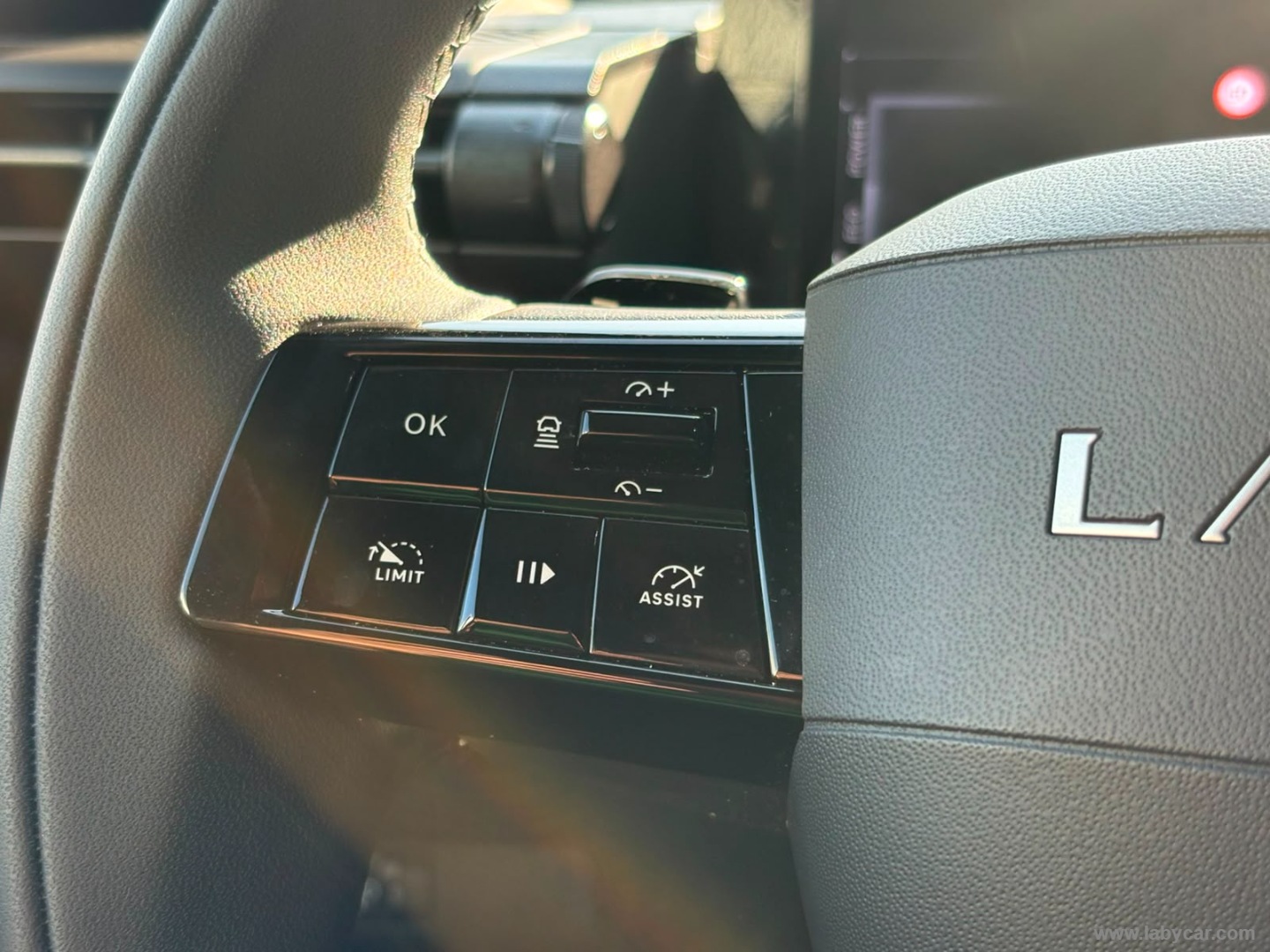 Lancia Ypsilon Hybrid e-DCT Ed.Limitata Cassina - Immagine 26