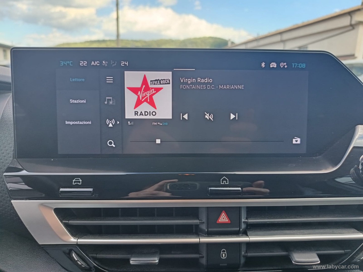 Citroën C4 Hybrid 145 e-DCS6 Plus - Immagine 26