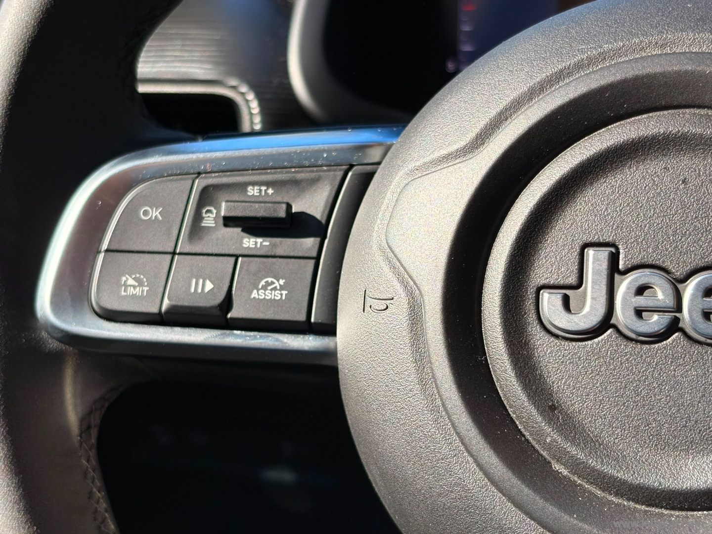 Jeep Avenger 1.2 Turbo Altitude - Immagine 26