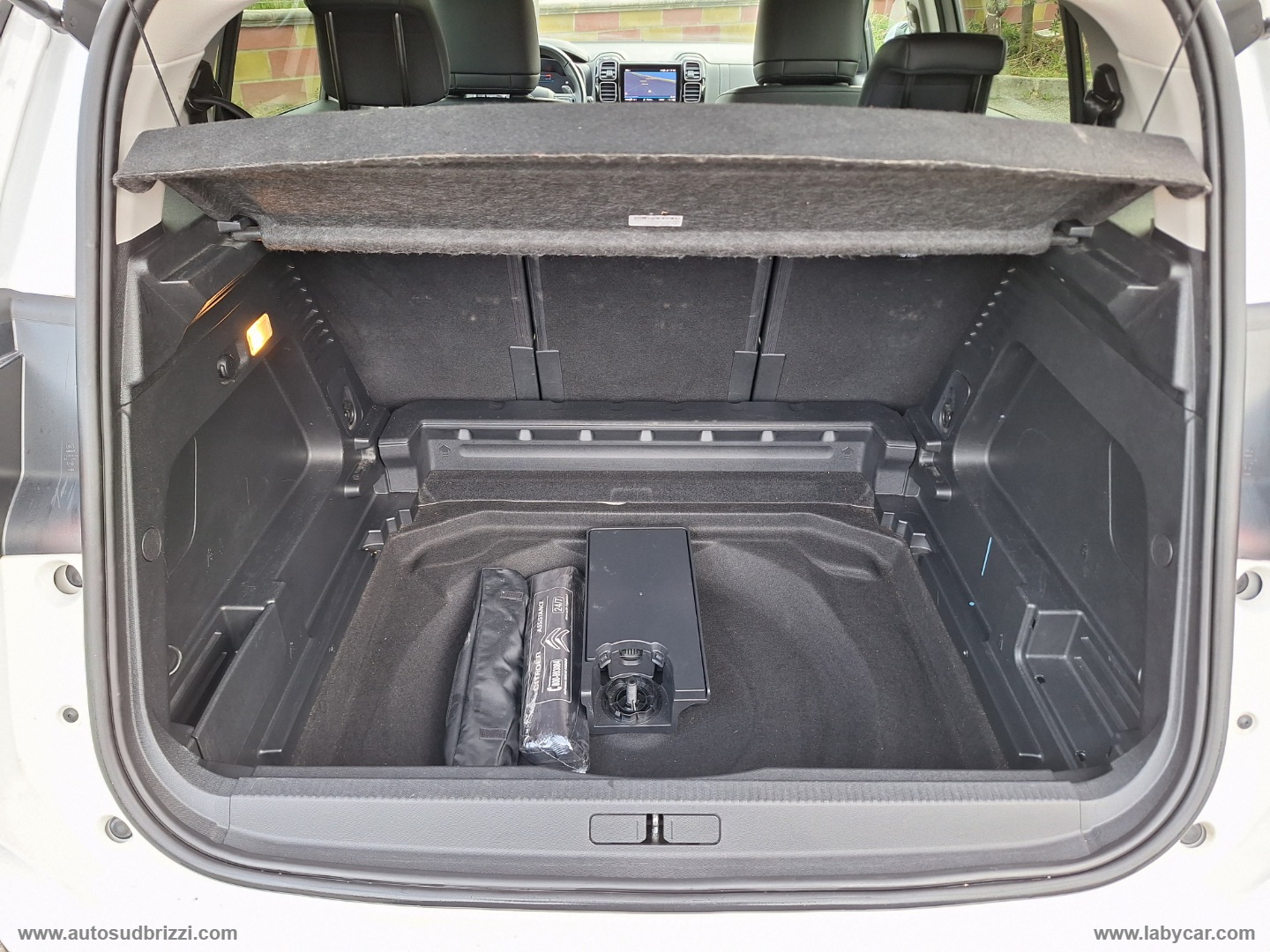 C5 Aircross BlueHDi 130 S&S EAT8 Shine - immagine 26