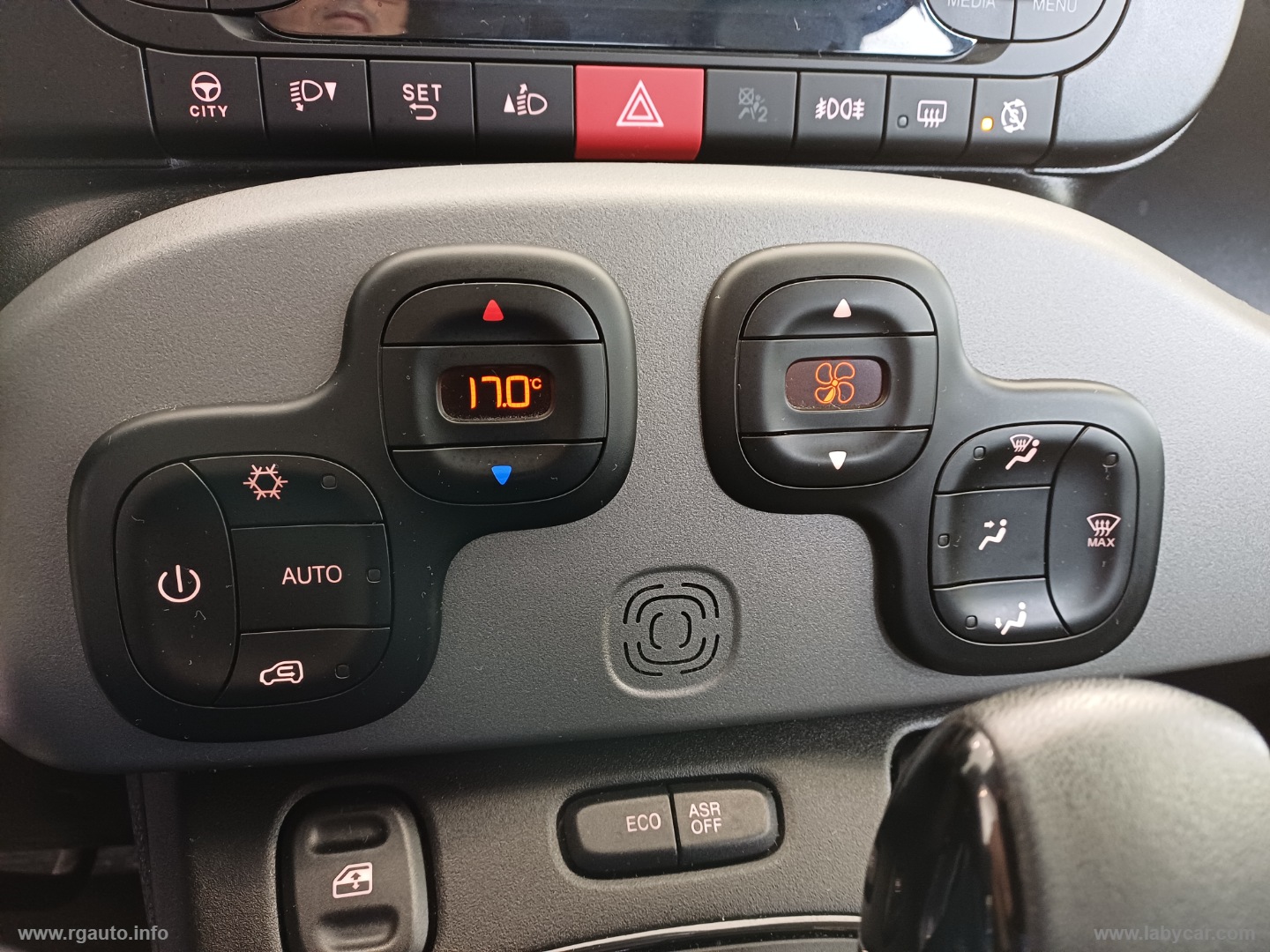 Panda 0.9 TwinAir Turbo S&S Lounge - immagine 26