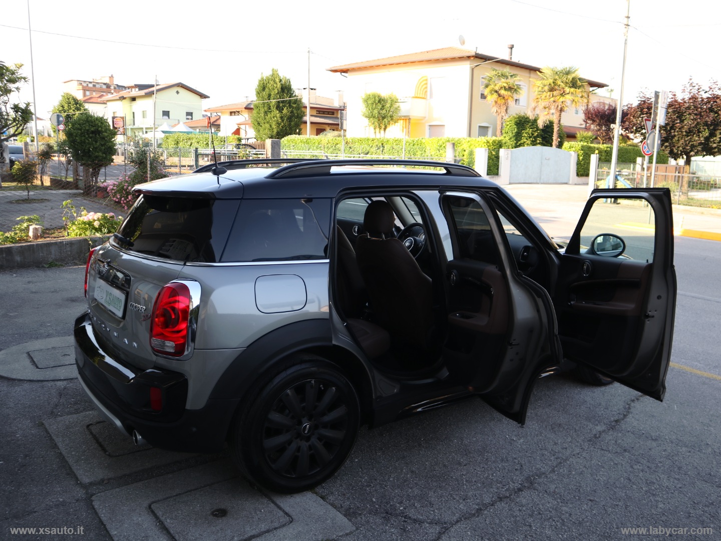 Mini Cooper SD Business Countryman ALL4 - immagine 26