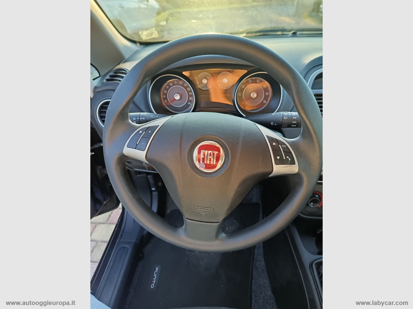 Punto 1.2 8V 5p. LOUNGE POSS. IMPIANTO GPL - immagine 26