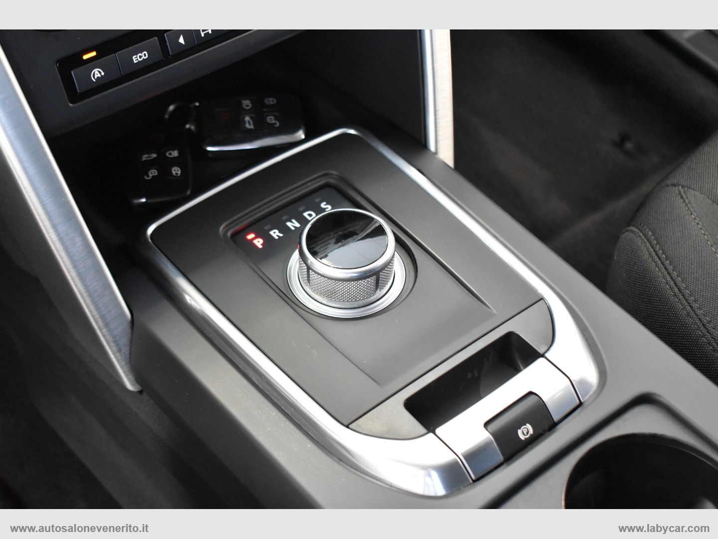Discovery Sport 2.2 TD4 SE - immagine 26