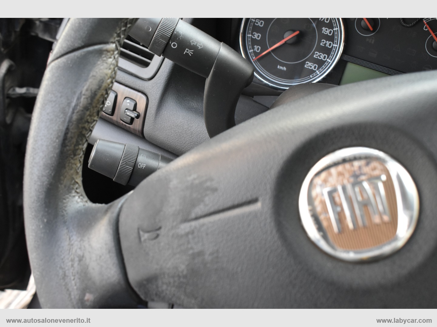 Croma 1.9 MJT Emotion - immagine 26