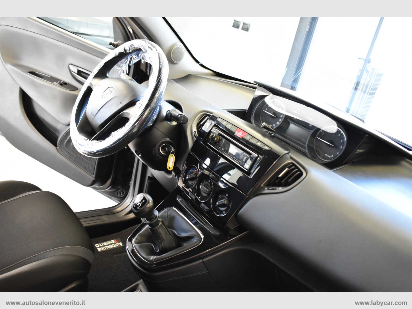 Ypsilon 1.2 69 CV 5p. Gold - immagine 26