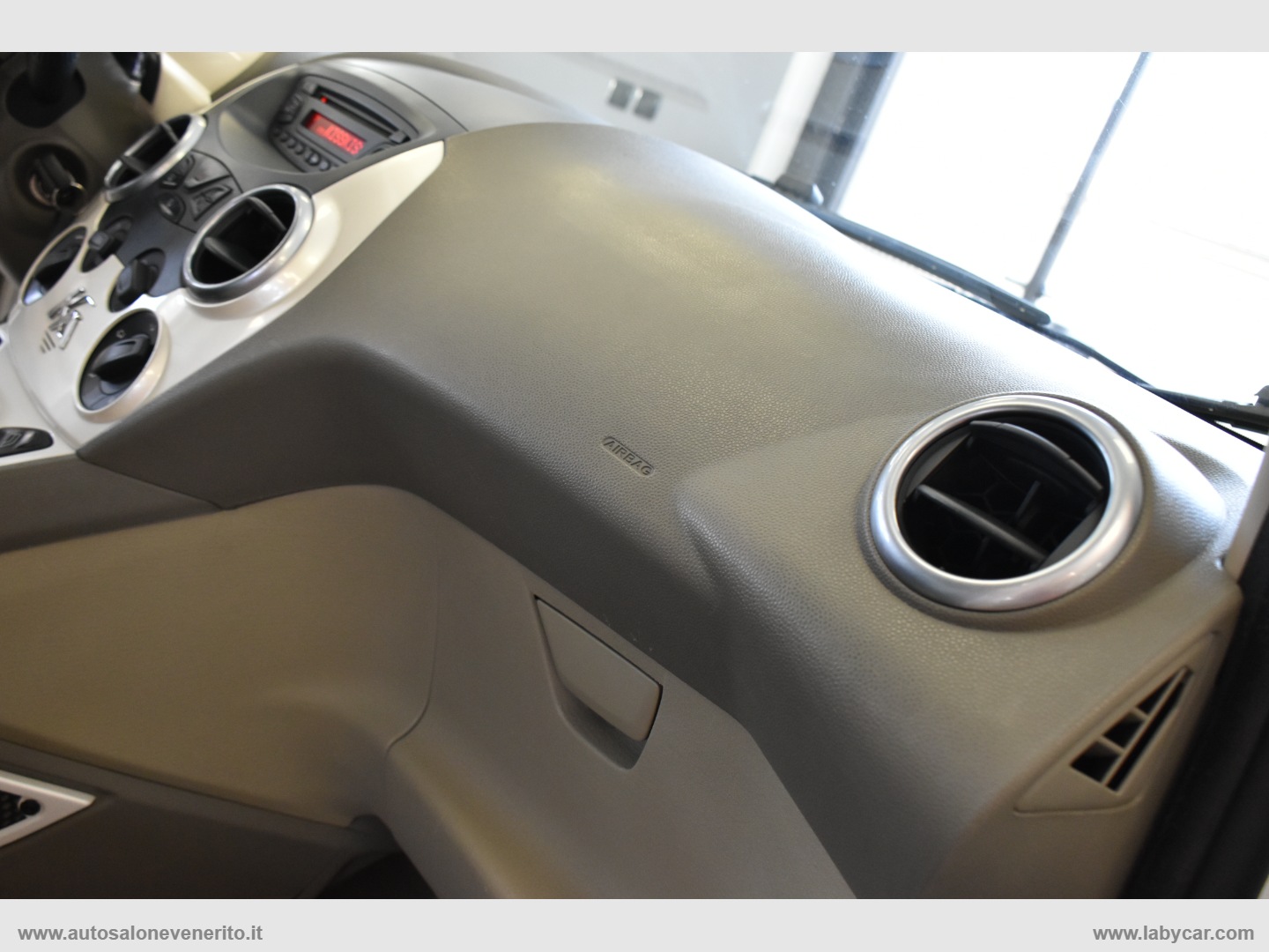Ka 1.2 8V 69 CV Individual - immagine 26