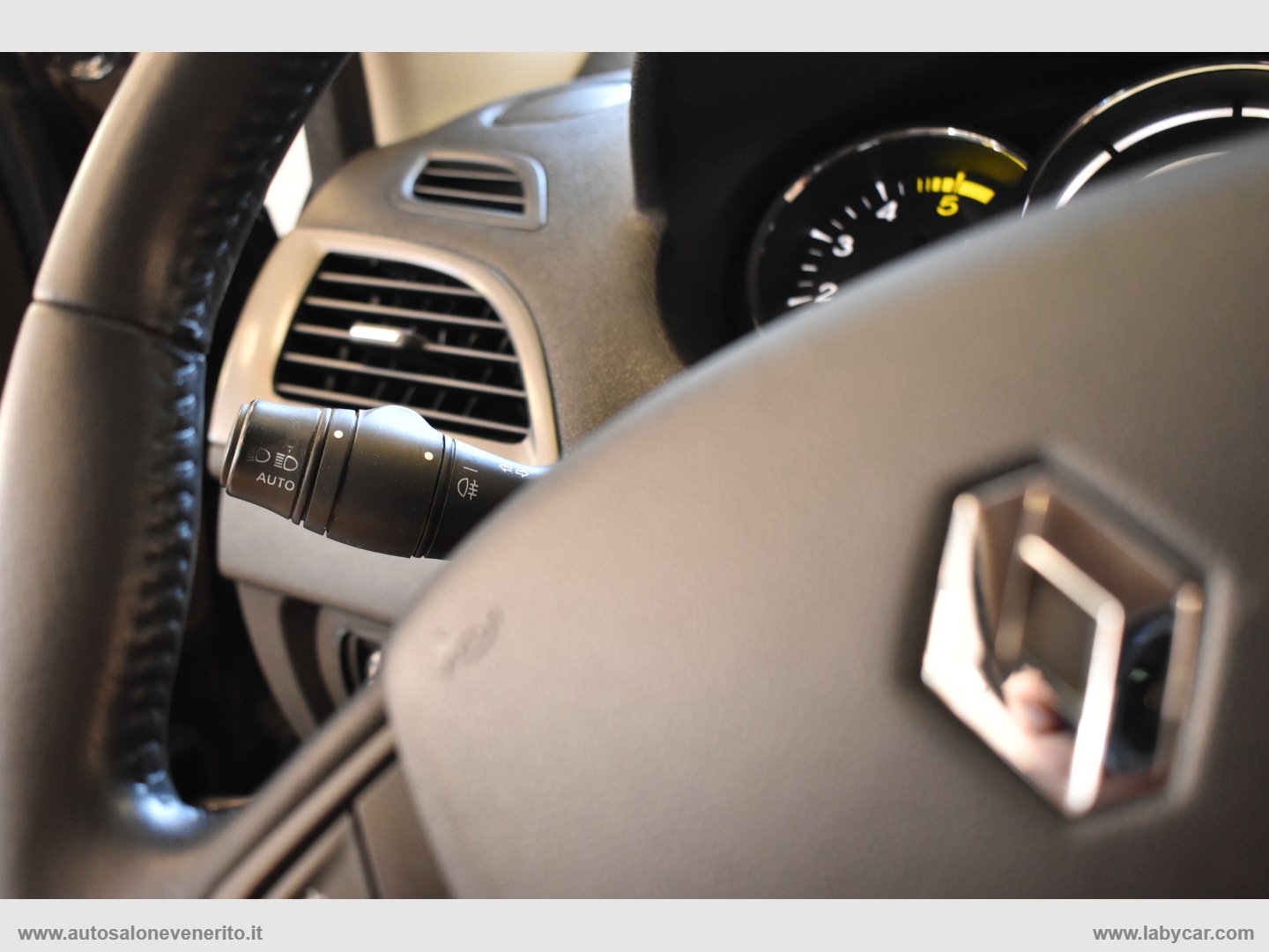 Mégane 1.5 dCi 110 CV SporTour Wave - immagine 26