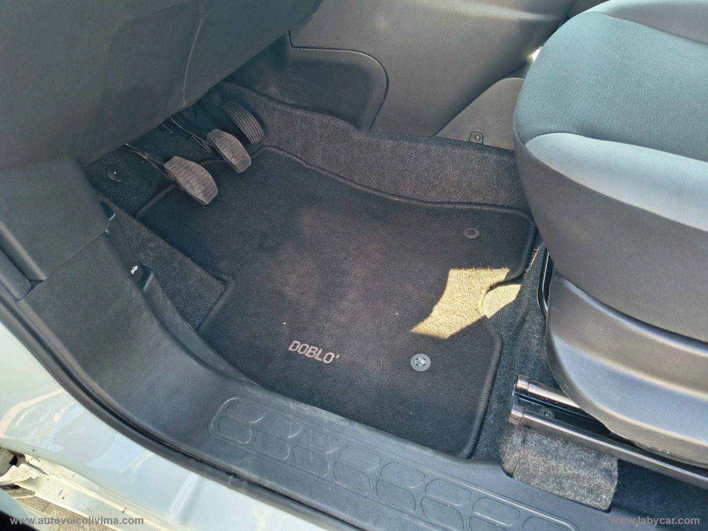 Doblò 1.6 MJT 120CV PC Combi N1 SX - immagine 26