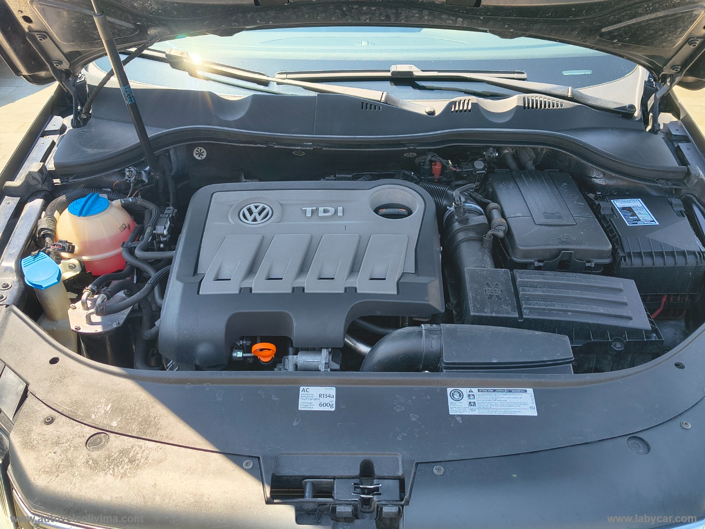 Passat Var. 2.0 TDI Highline BlueM.Tech - immagine 26