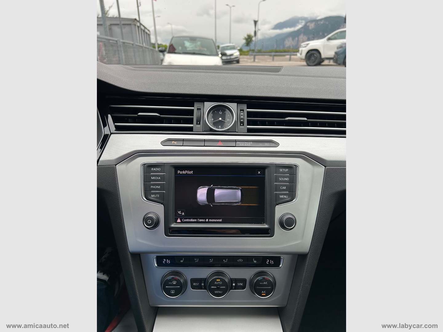 Passat Var. 2.0 TDI DSG Comfortline BMT - immagine 26