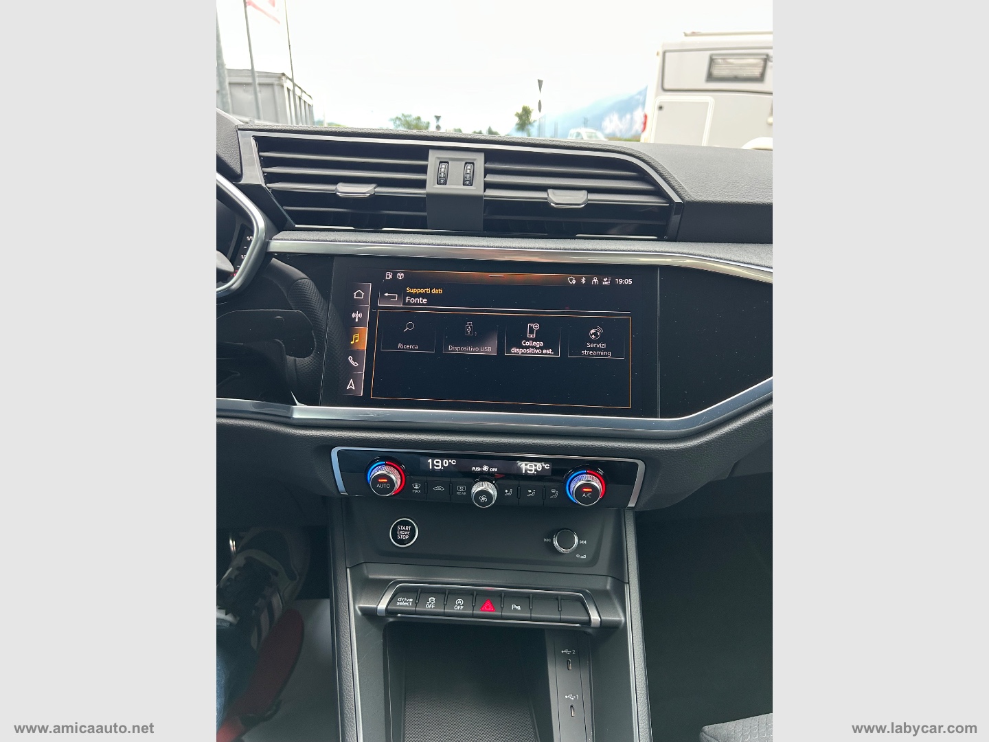 Q3 SPB 40 TDI qu. S tr. S line edition - immagine 26