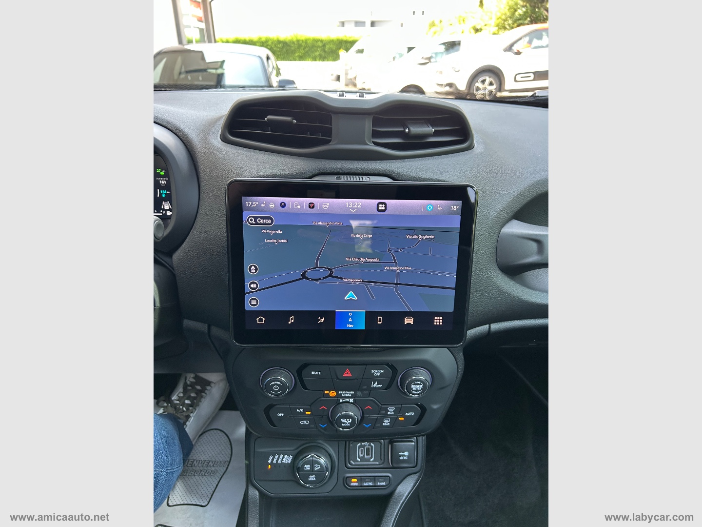 Renegade 1.3 T4 240CV PHEV 4xe AT6 Over. SOLO KM 2.300 - immagine 26