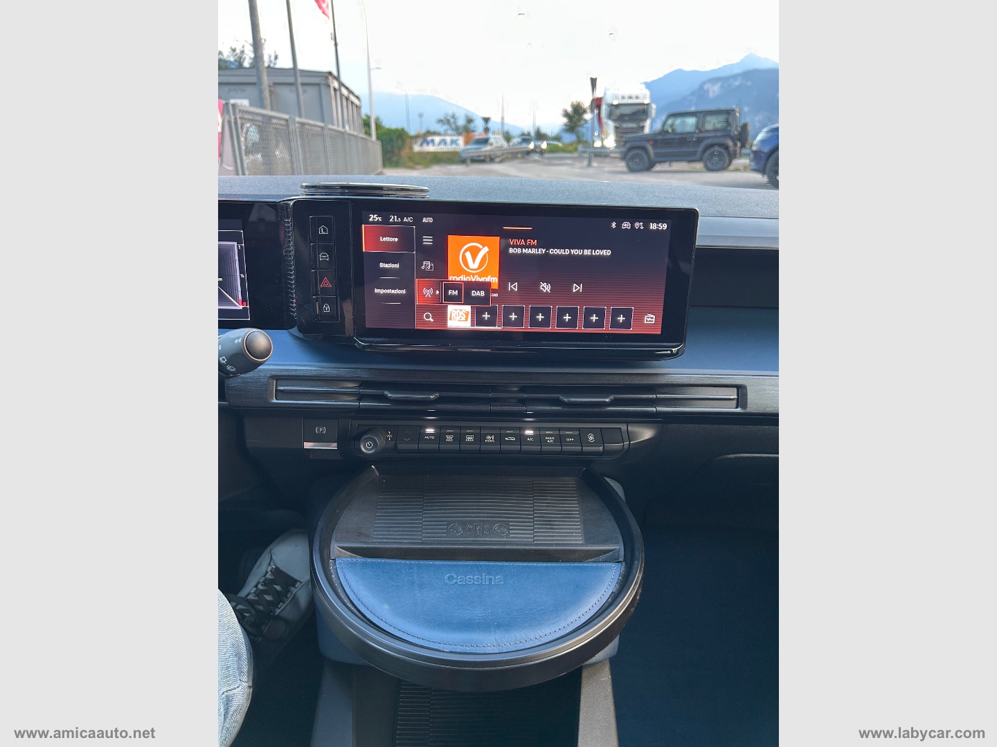 Ypsilon Hybrid e-DCT Ed.Limitata Cassina - immagine 26