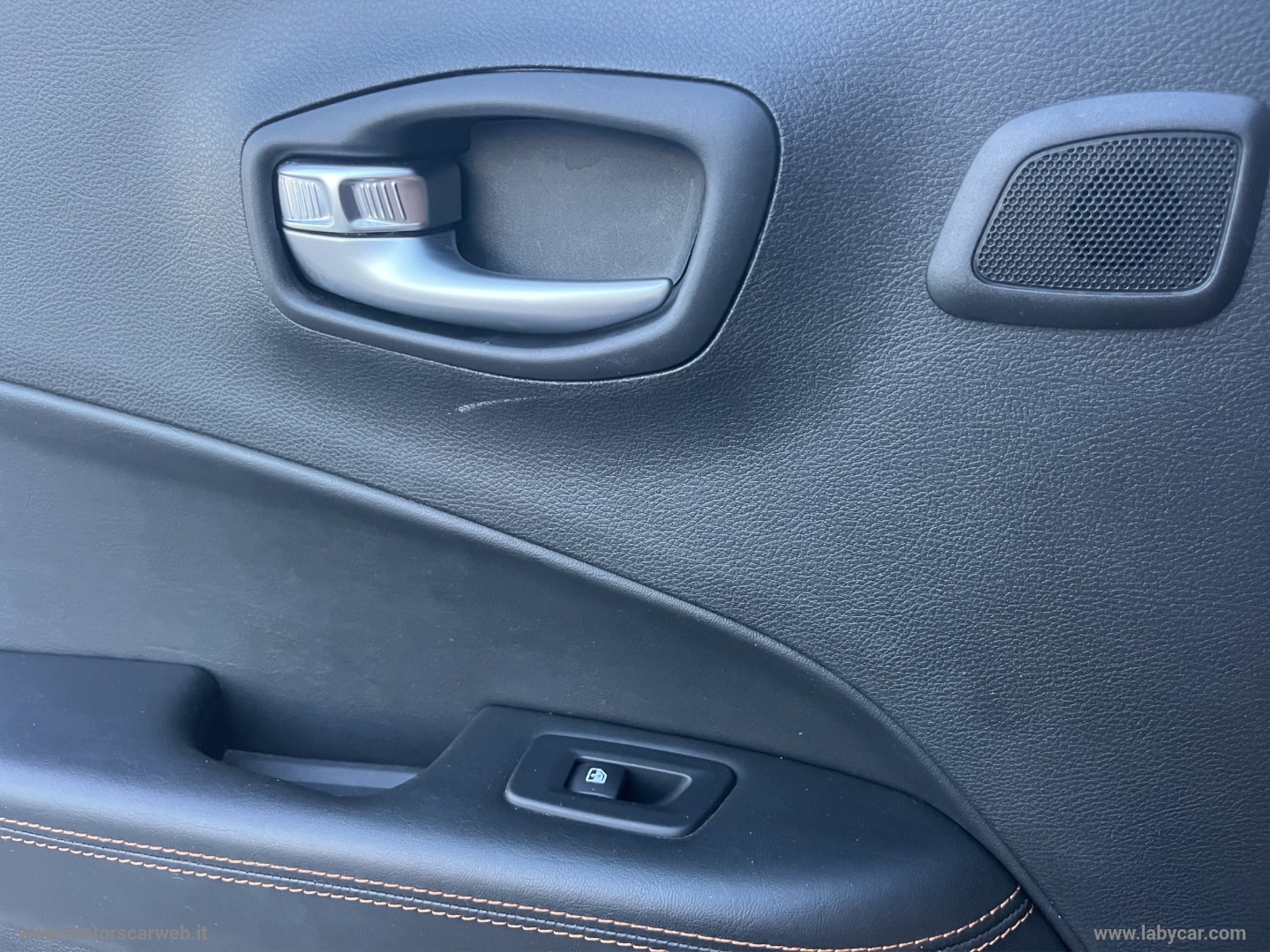 Compass 2.0 Mjt II aut. 4WD Opening Ed. - immagine 26
