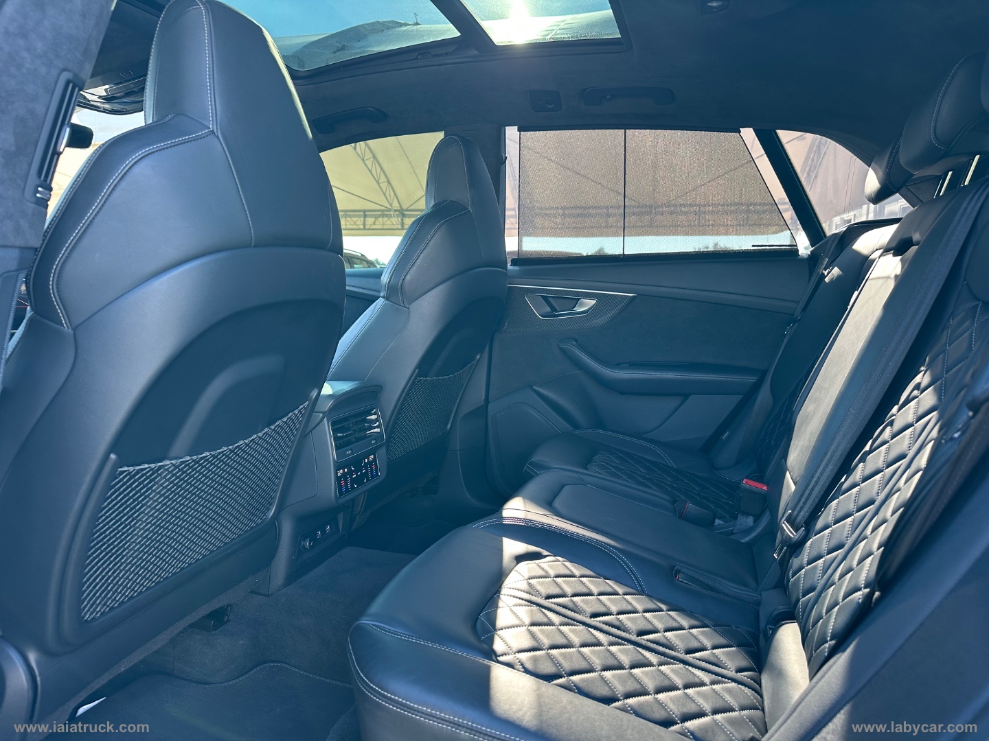 SQ8 TDI quattro tiptronic TOTAL BLACK CARBONI - immagine 26