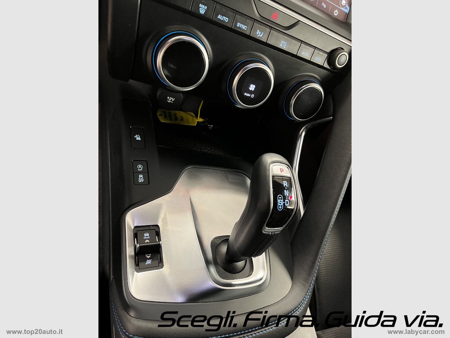 E-PACE P200 AWD R-DYNAMIC HSE AUT.|PELLE|BENZINA - immagine 26