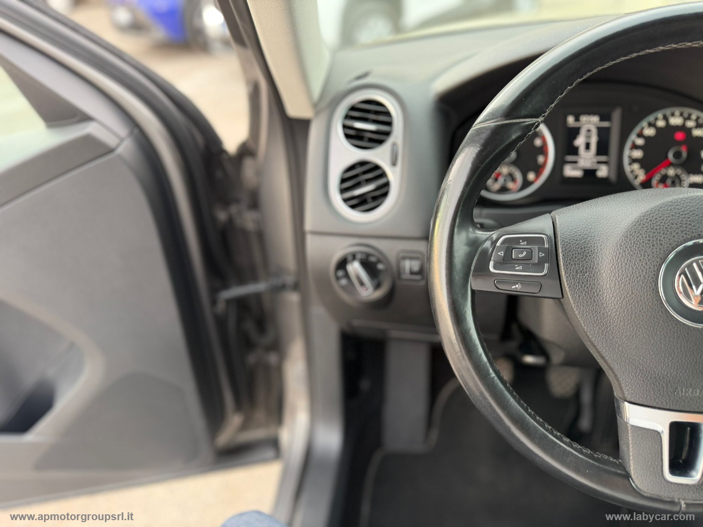 Tiguan 2.0 TSI 4MOTION 4X4 Sport & Style - immagine 26