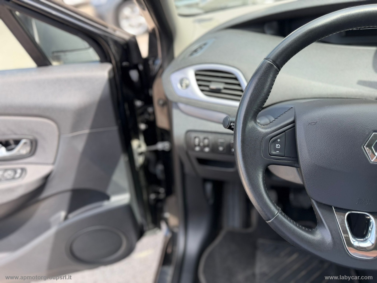 Scénic 1.5 dCi 110 CV S&S Limited - immagine 26