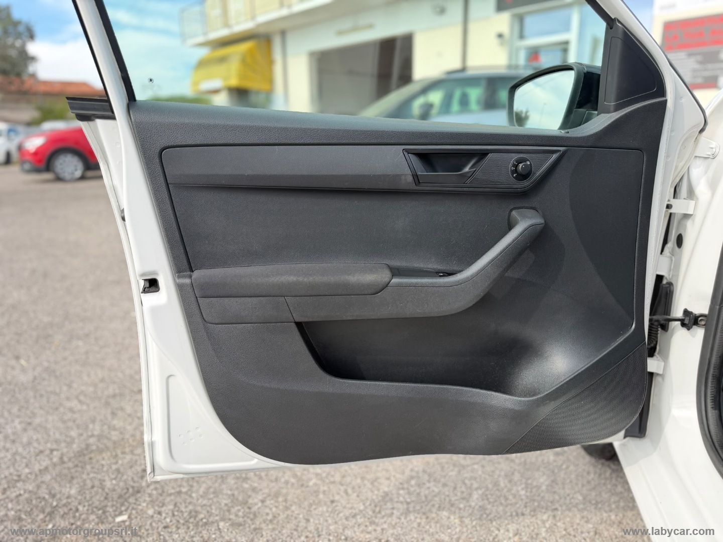 Fabia 1.0 MPI 75 CV Design Edition - immagine 26