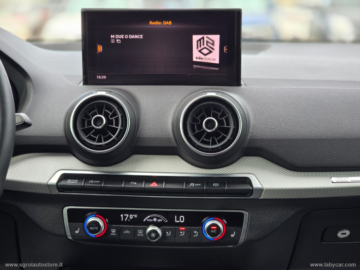 Q2 35 TDI S tronic - immagine 26
