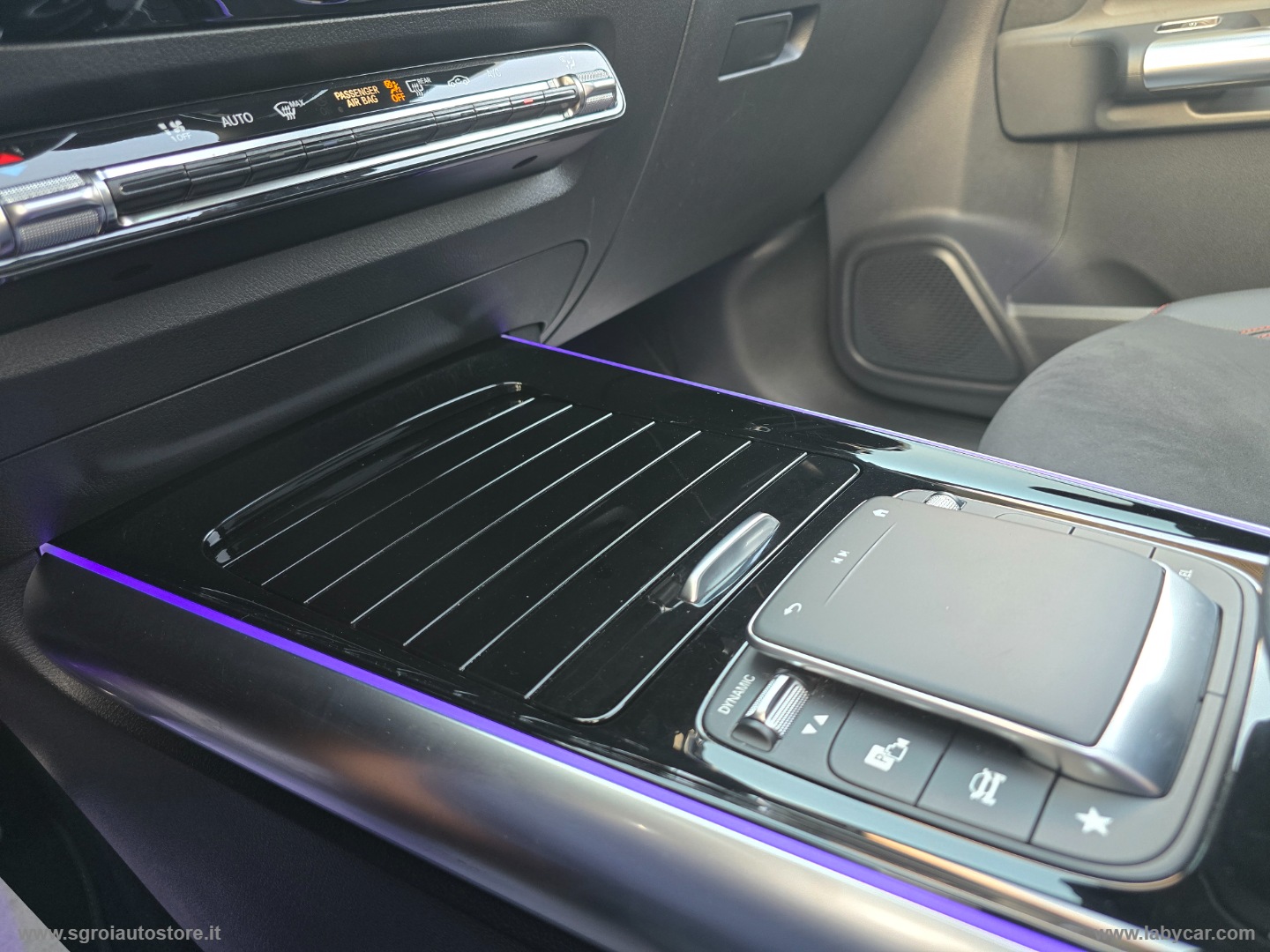 GLA 220 d Automatic AMG Premium TETTUCCIO - immagine 26