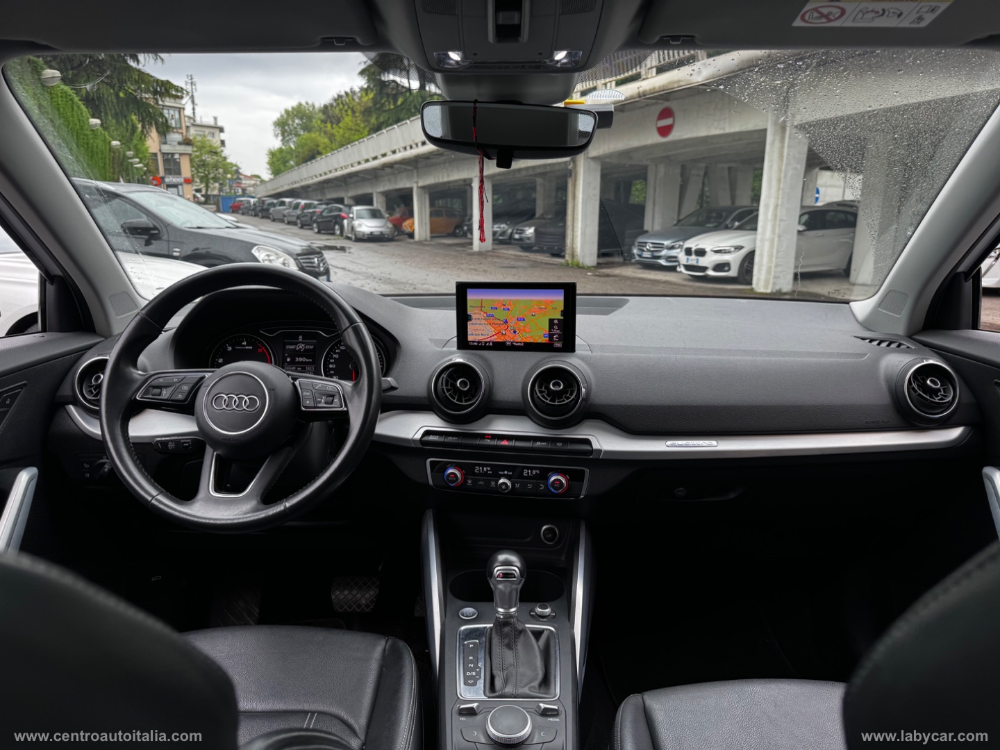Q2 35 TDI S tronic Identity Black - immagine 26